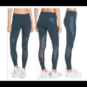 Sweaty Betty Power Leggings XS.  Pristine